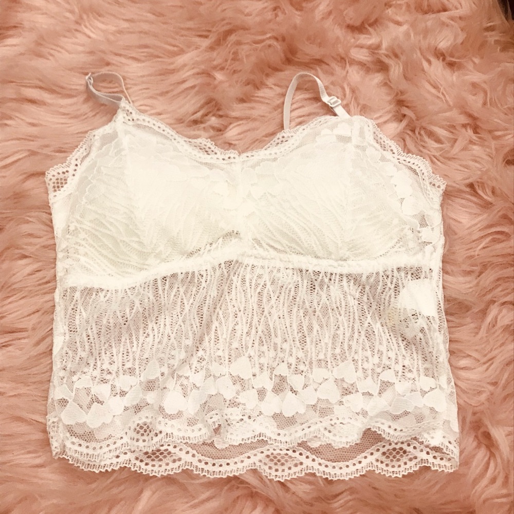 White lace tank top